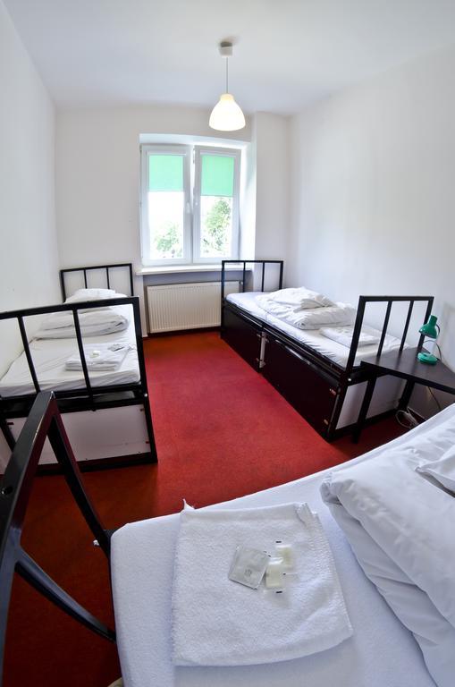 Wilson Hostel Warszawa Zimmer foto