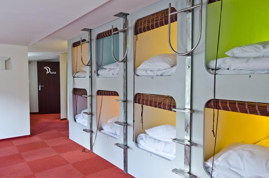 Wilson Hostel Warszawa Zimmer foto