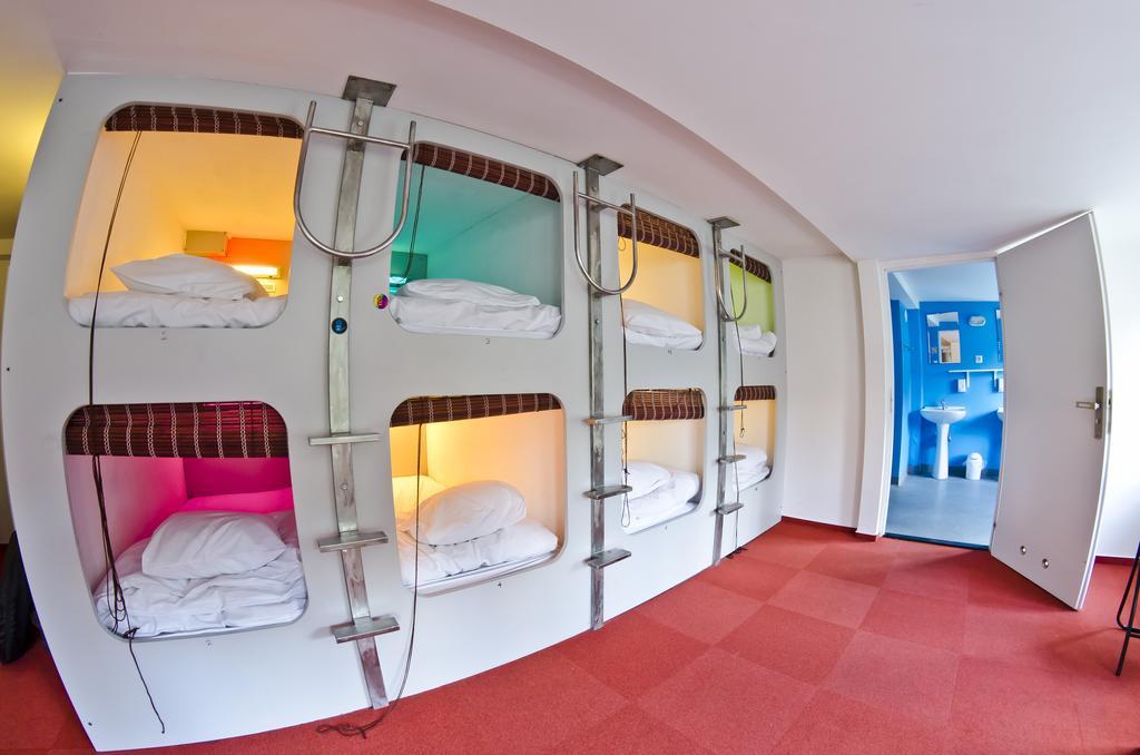 Wilson Hostel Warszawa Zimmer foto